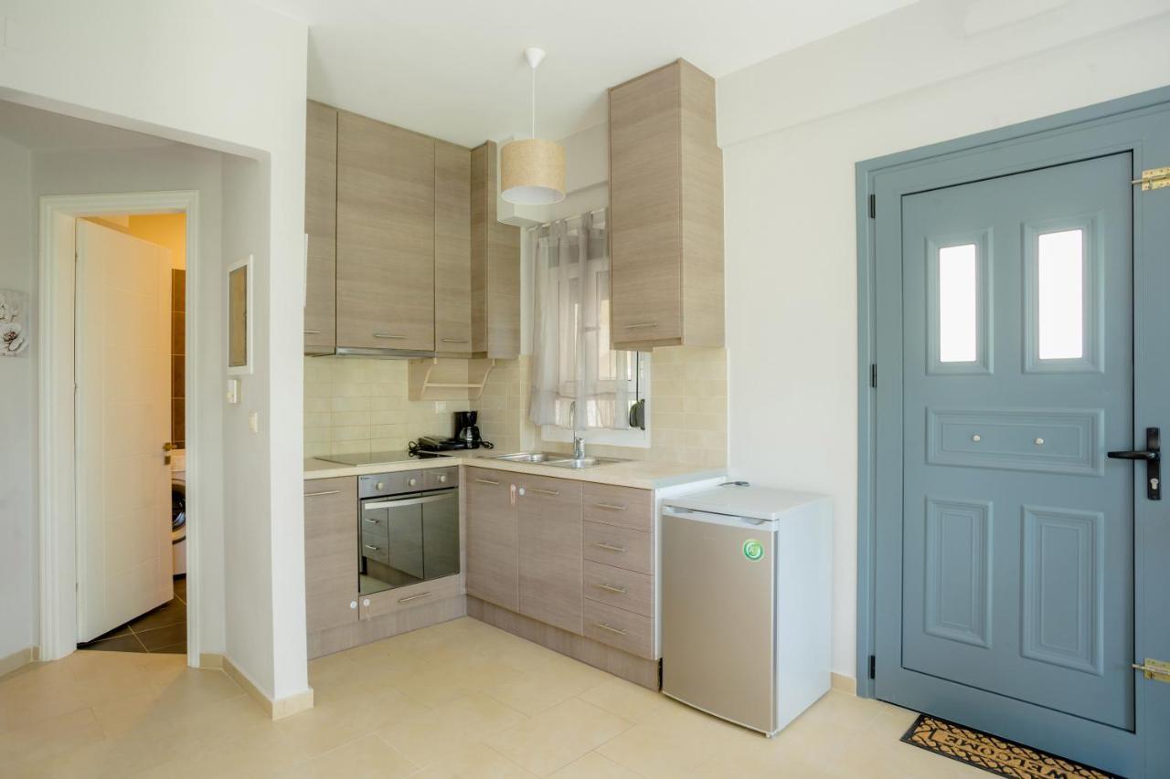 Irida'S Guesthouse Никиана Экстерьер фото