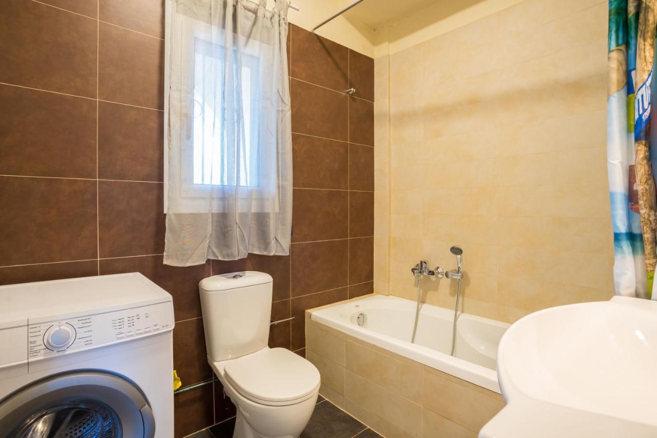 Irida'S Guesthouse Никиана Экстерьер фото